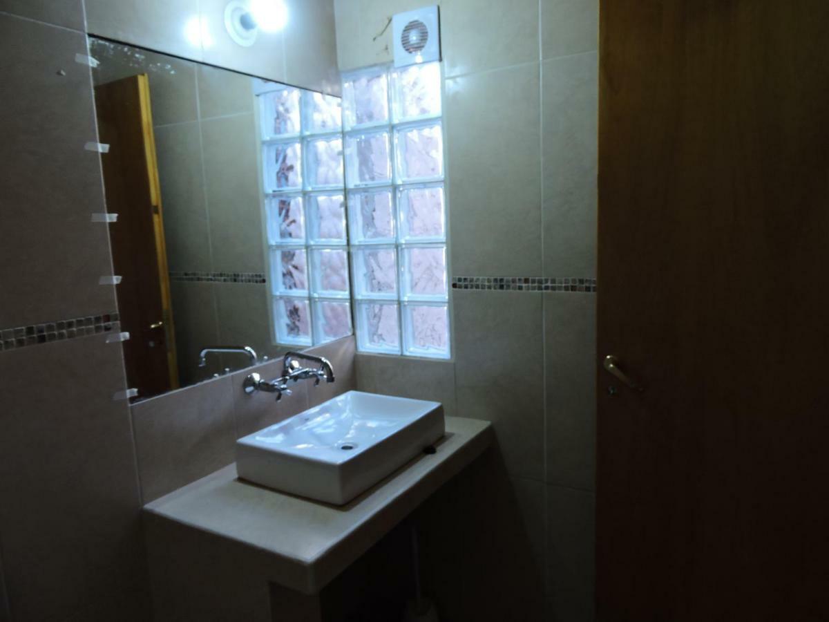 Hostal Casa De Piedra Humahuaca Quarto foto